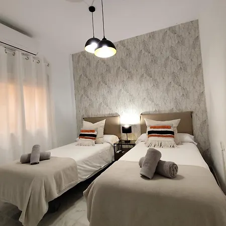 New Quiet & Cosy Historic Center *