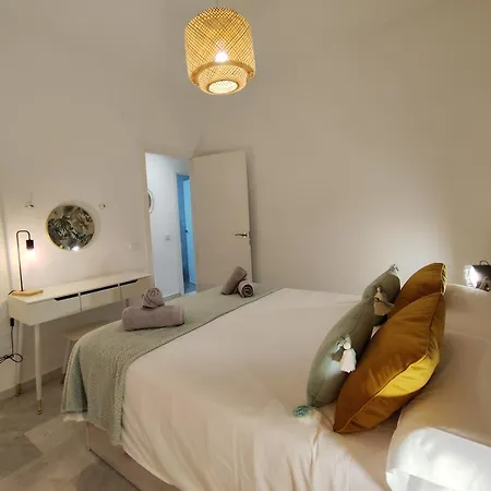 New Quiet & Cosy Historic Center شقة *
