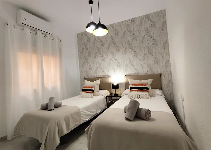 New Quiet & Cosy Historic Center *