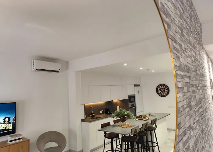 New Quiet & Cosy Historic Center شقة مالقة
